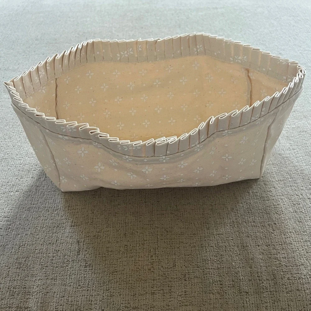 Longaberger Natural Basket Liner Canvas Pleated Ruffle Trim Cream White 269056